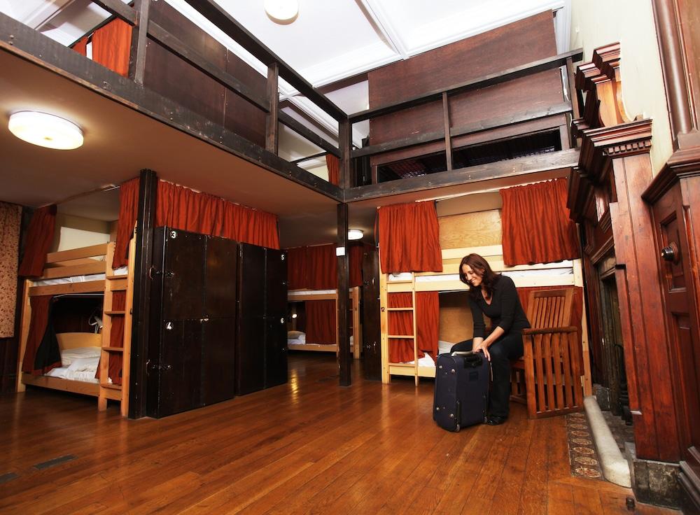 Hostal Palmers Alojamiento: Swiss *