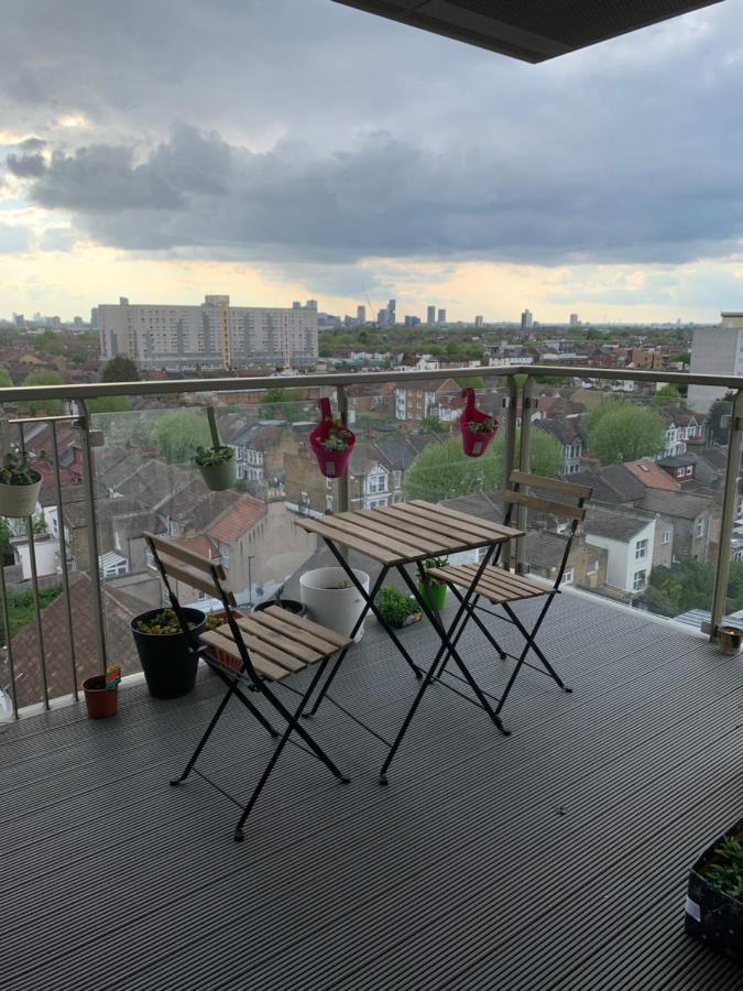 Beautiful 2-Bed Apartment In London * Londen