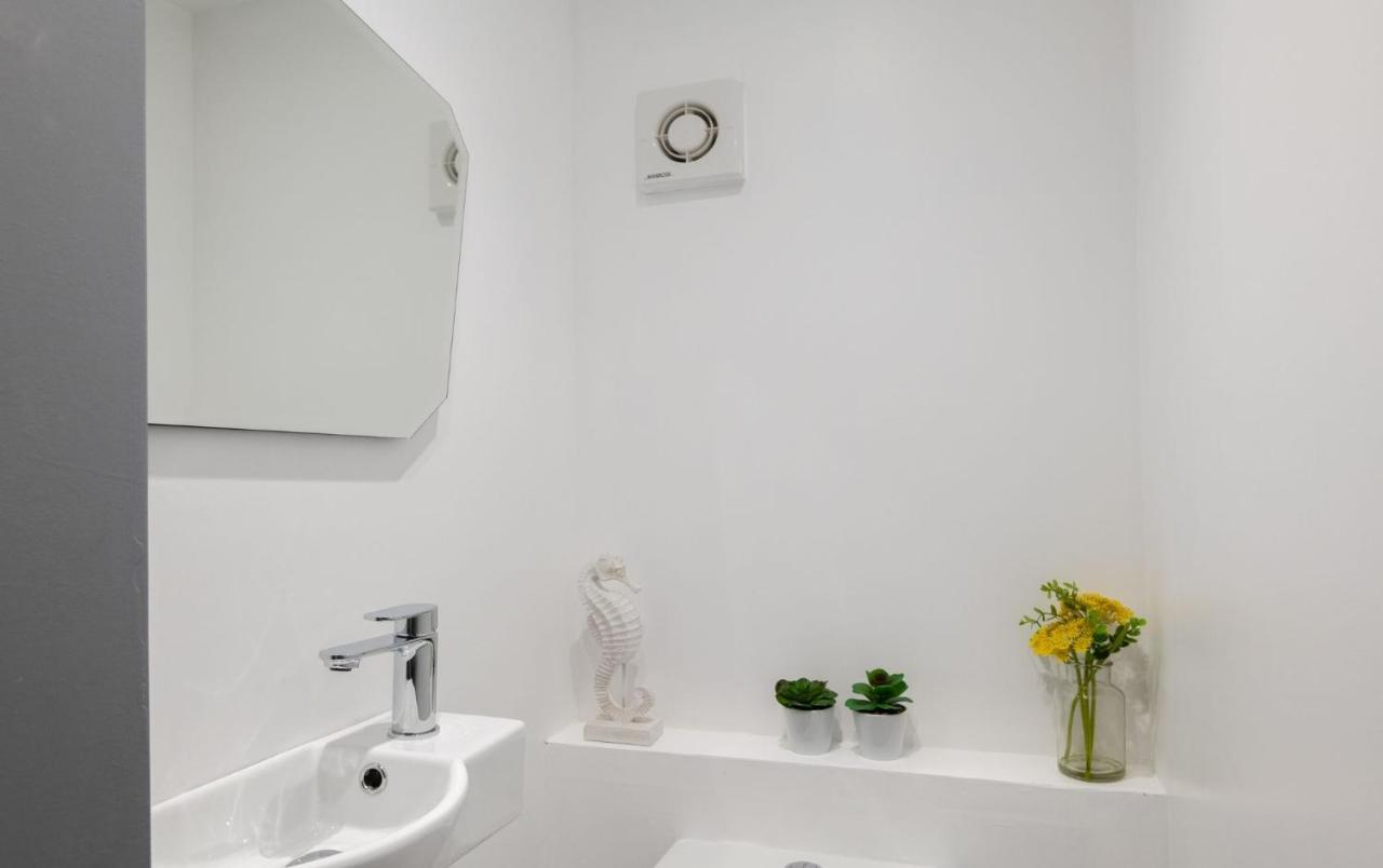 Spacious And Modern 4 Bed Next To Borough Station Appartement Londres