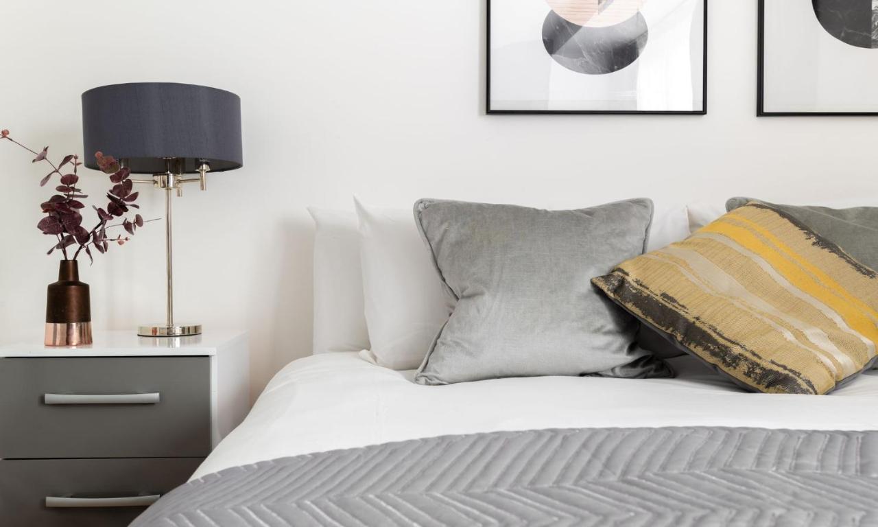 Spacious And Modern 4 Bed Next To Borough Station Apartamento