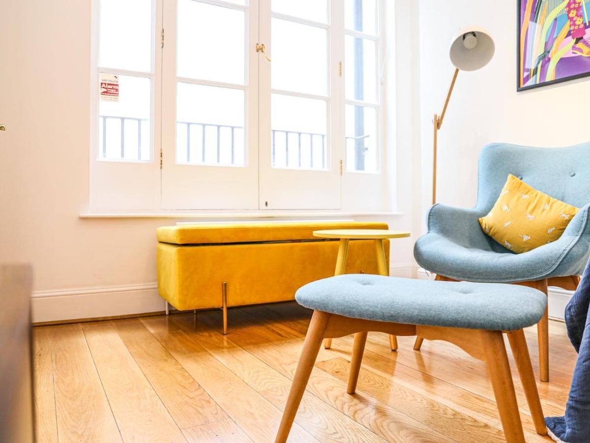 Сasa de vacaciones Pass The Keys Stylish 3 Bedroom House In A Quiet Mews By Tube *
