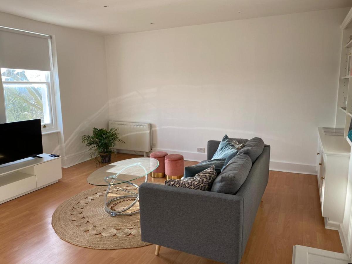 Notting Hill 2 Bed