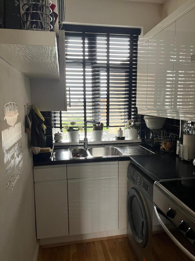 Appartement Lovely 2-bedroom In Zone 2 Londres