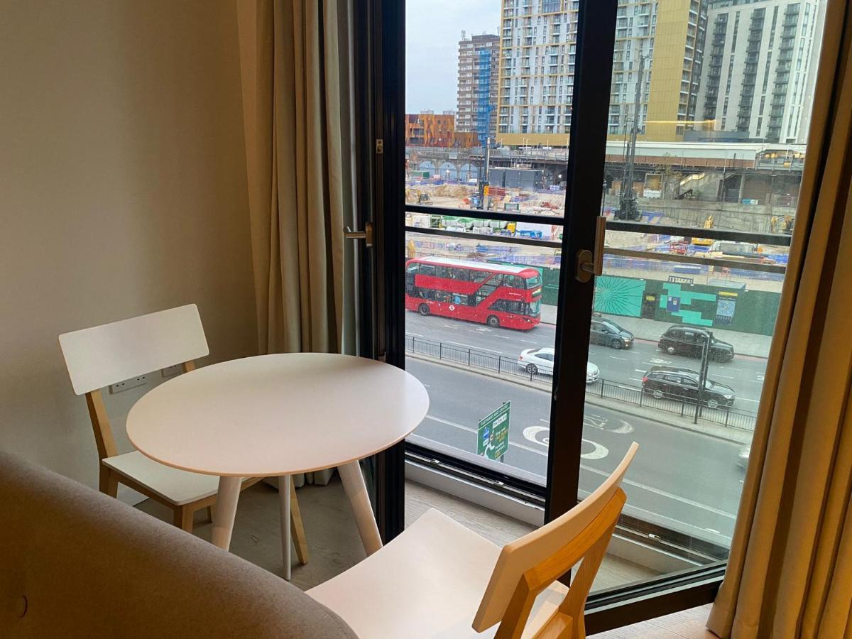 Stunning 1 Bed Studio Central London Apartment