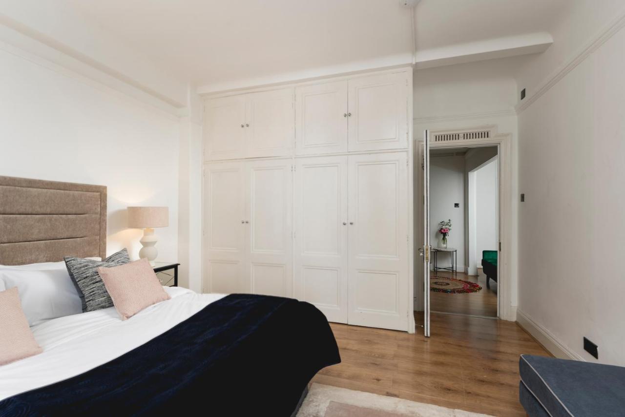 Apartamento **authentic&spacious 5 Bed Apartment/hyde Park**