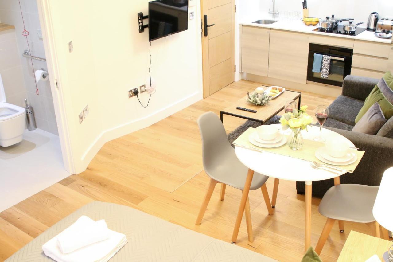 Lovely With Access For Wheel-chairs In Sydenham Londres