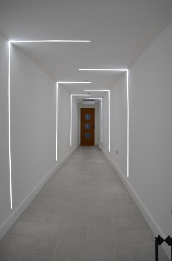 Lovely With Access For Wheel-chairs In Sydenham Apartamento *