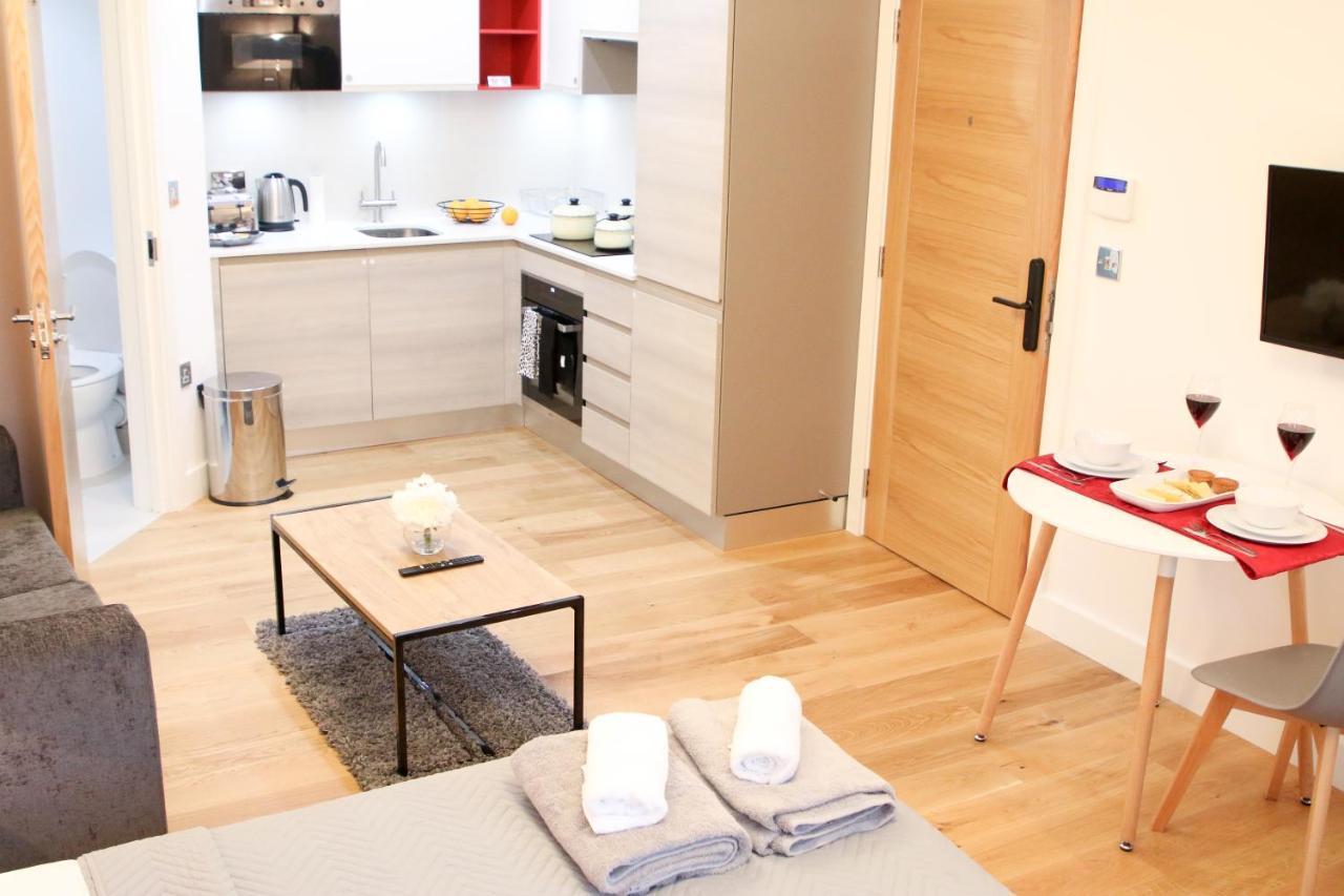 Apartment Executive Bright And Airy In Sydenham London