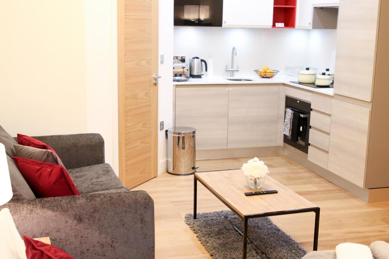 Apartment Executive Bright And Airy In Sydenham *