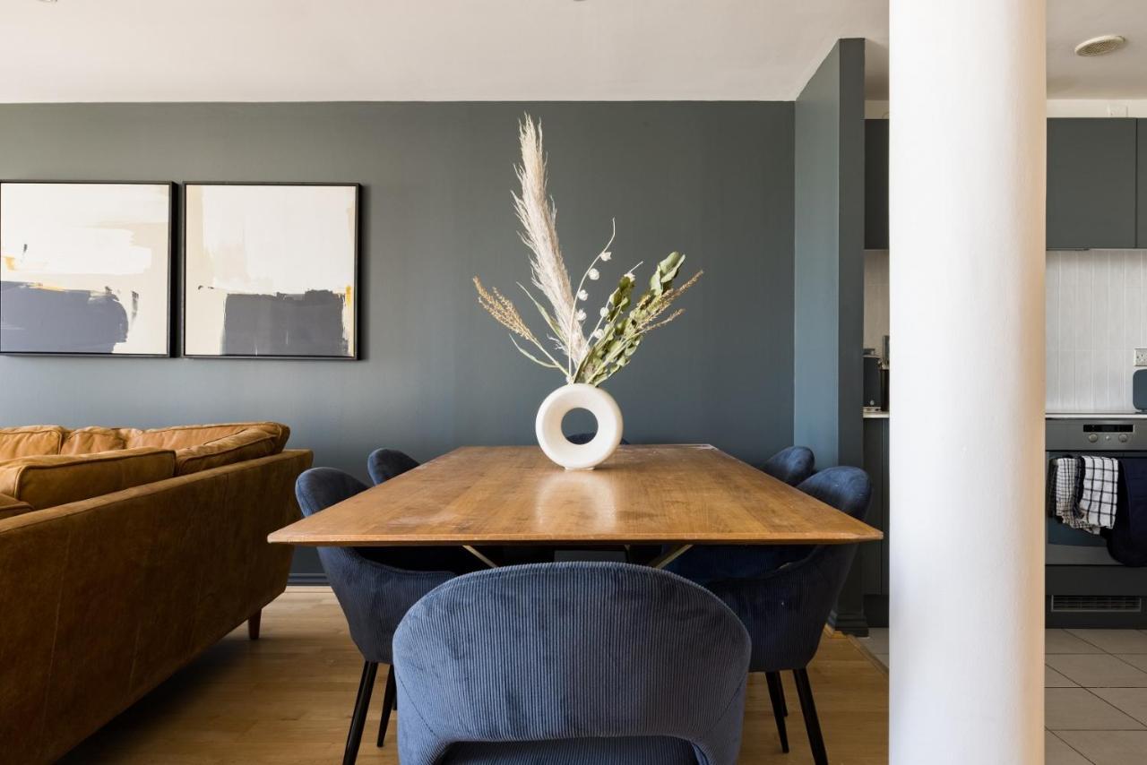 The Nine Elms Lane Arms - Stunning & Bright 2bdr Flat *