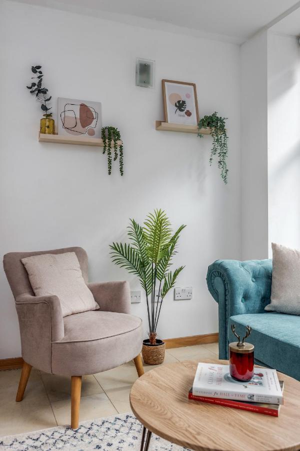Apartamento Holborn, Lovely And Bright For 4