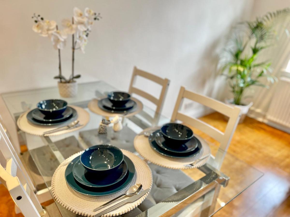 Cosy Private Flat Waterloo Station Apartment *