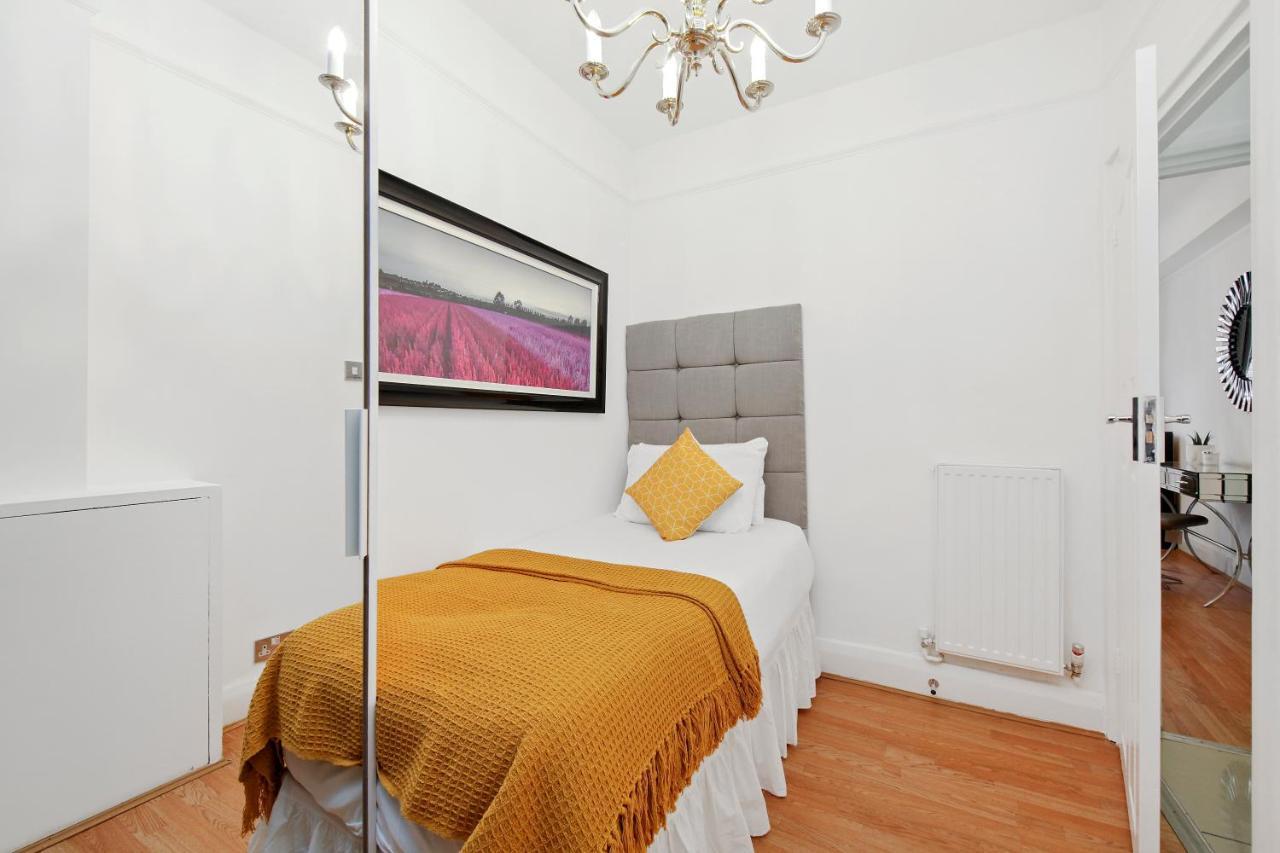 Bryanston * London