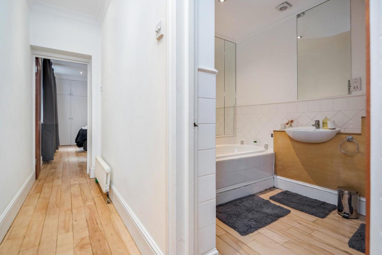 Appartement Nevern Square Earl's Court 2 Bed Londen