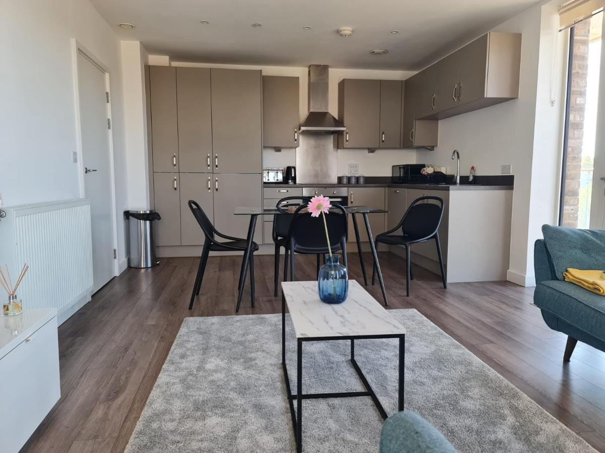 Appartement Beautiful 2-bed Flat