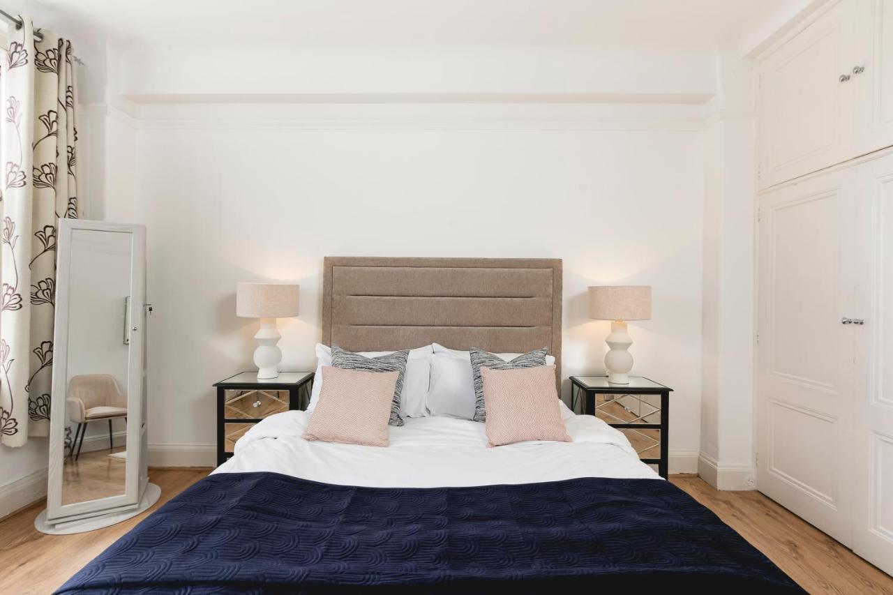 **authentic&spacious 5 Bed Apartment/hyde Park** Apartamento Londres