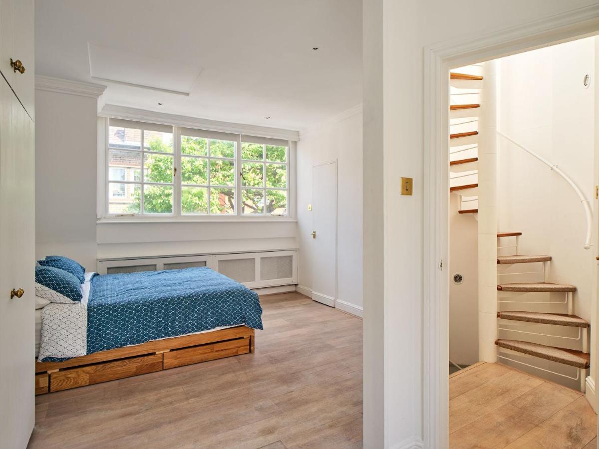 Stylish 3 Bedroom Town House Londres