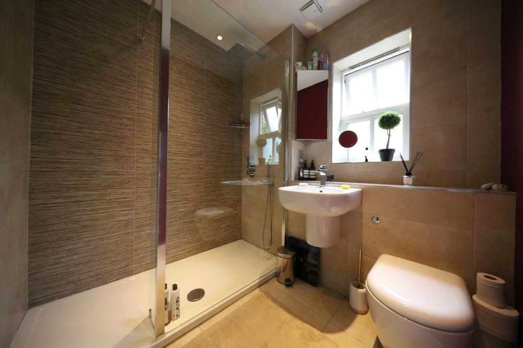 Style Boutique 2 Bedroom House W/garden Holiday home *
