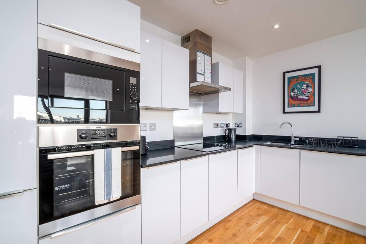 Apartamento Stunning Riverside View Apartment, Near Canary Wharf & O2 Londres
