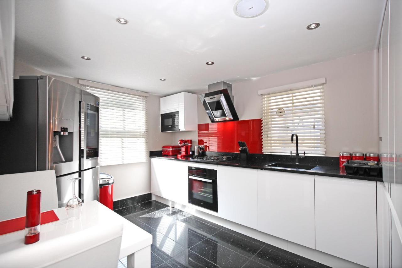 Modern Bedroom In !! Accommodatie bij particulieren *