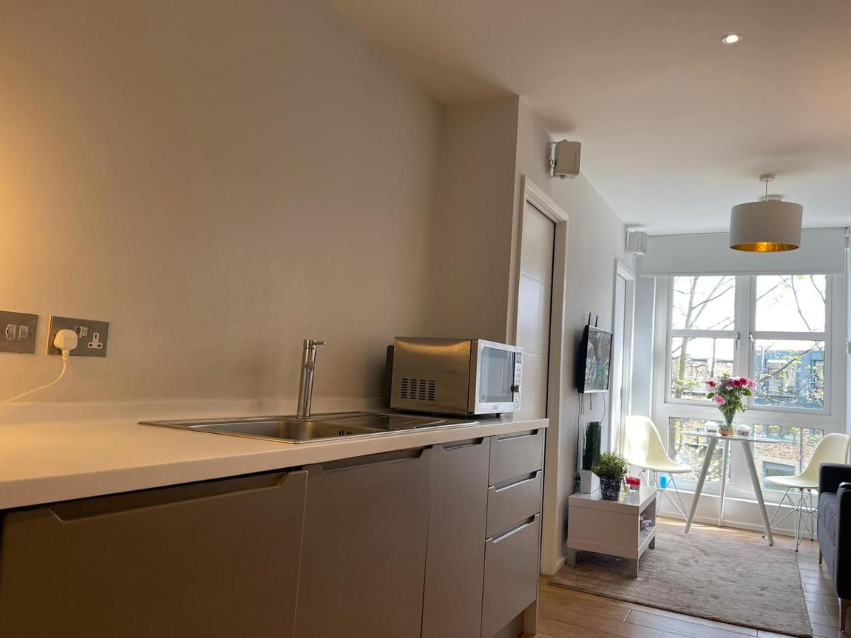 Canal-side Boutique Appartement