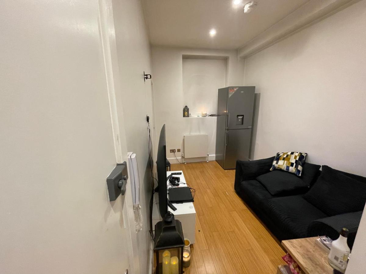 Quarto em Acomodações Particulares Leytonstone Londres