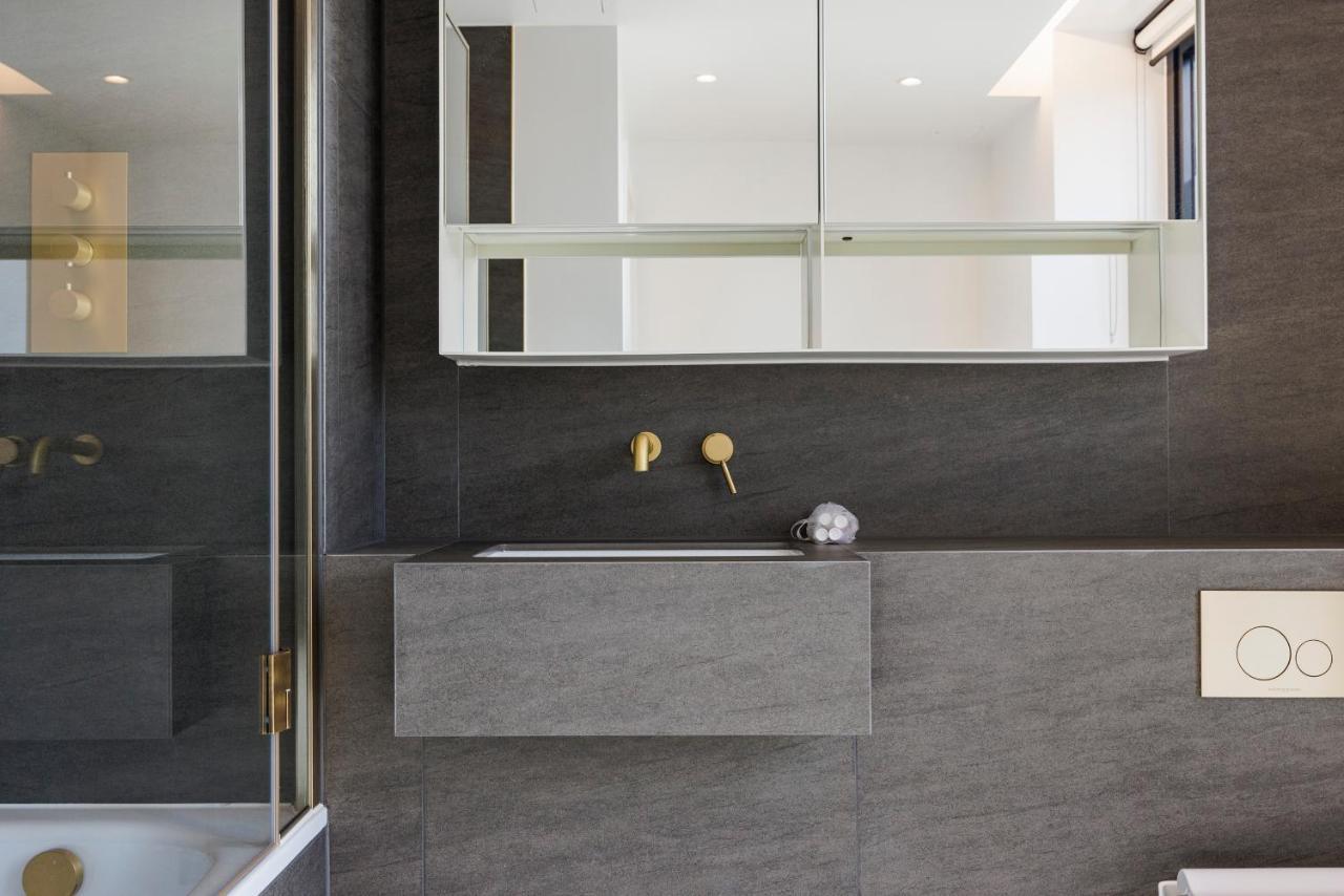 Luxurious Apartments In London, Sk