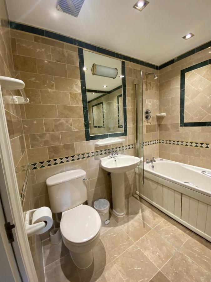The Brompton Hotel Londen