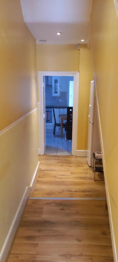 Boundary Road, 1 Bedroom & 2 Bedroom Flats Apartamento *