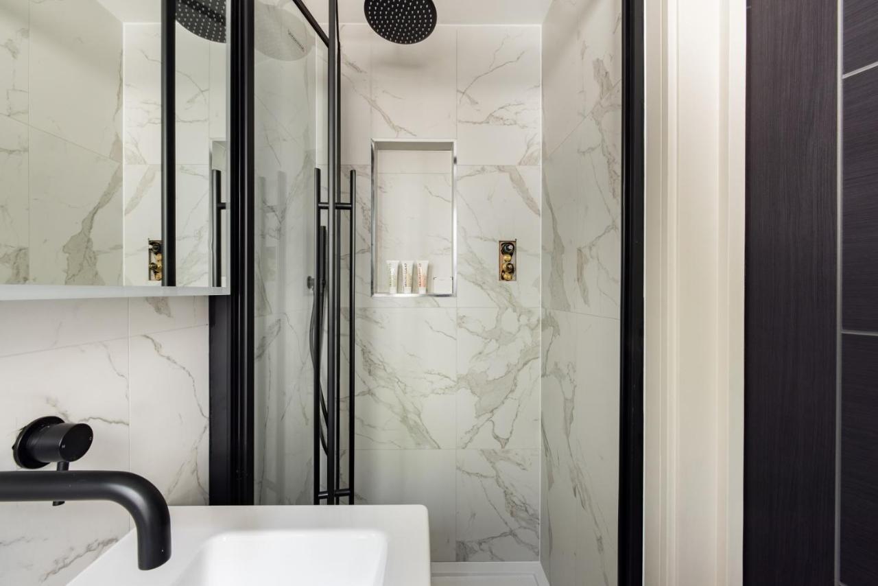 The Battersea Secret - Trendy 3bdr Flat With Patio Appartement