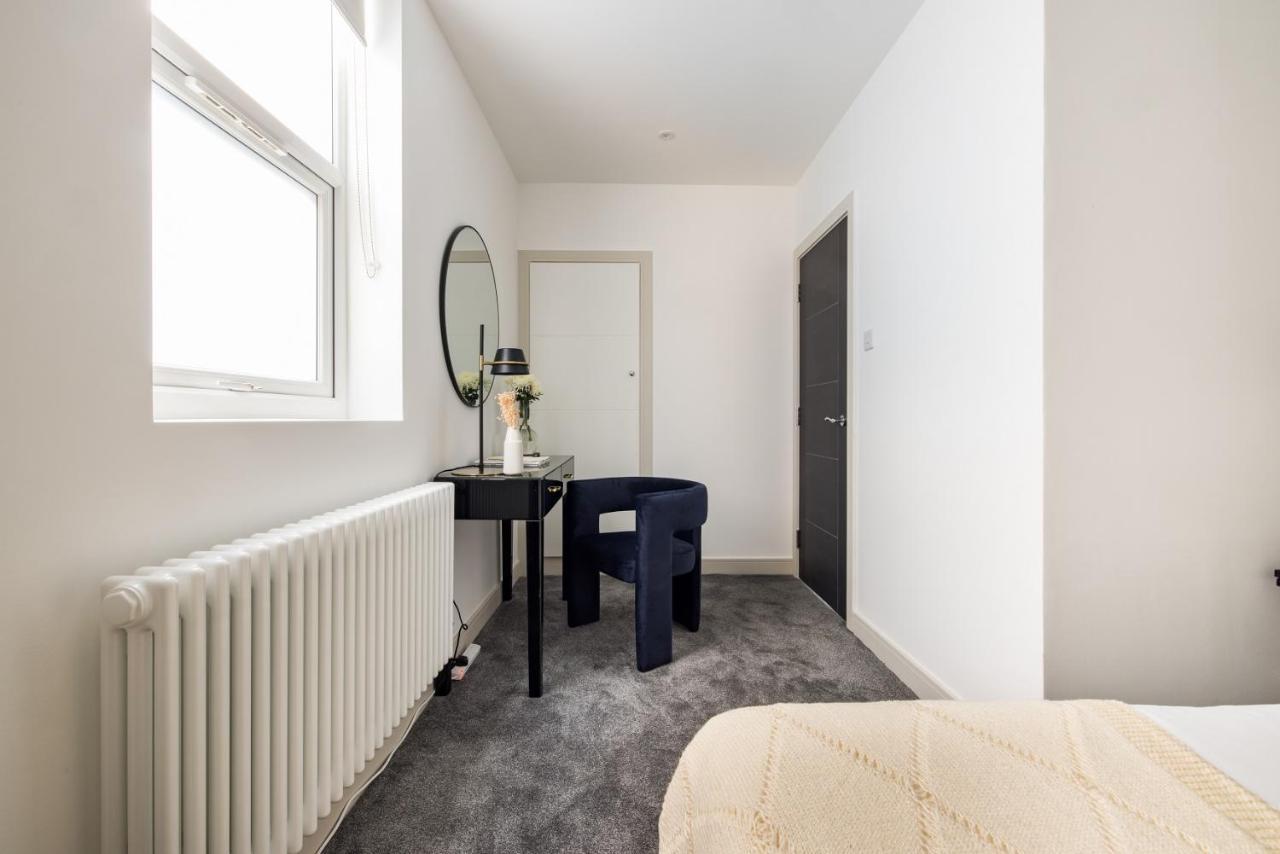 Appartement The Battersea Secret - Trendy 3bdr Flat With Patio Londen