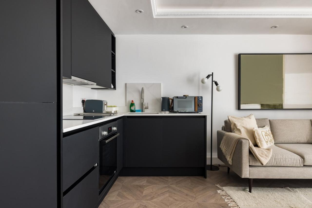 The Battersea Flat - Exquisite 2bdr Flat With Terrace *