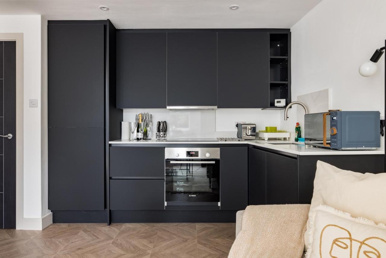 The Battersea Flat - Exquisite 2bdr Flat With Terrace Apartamento