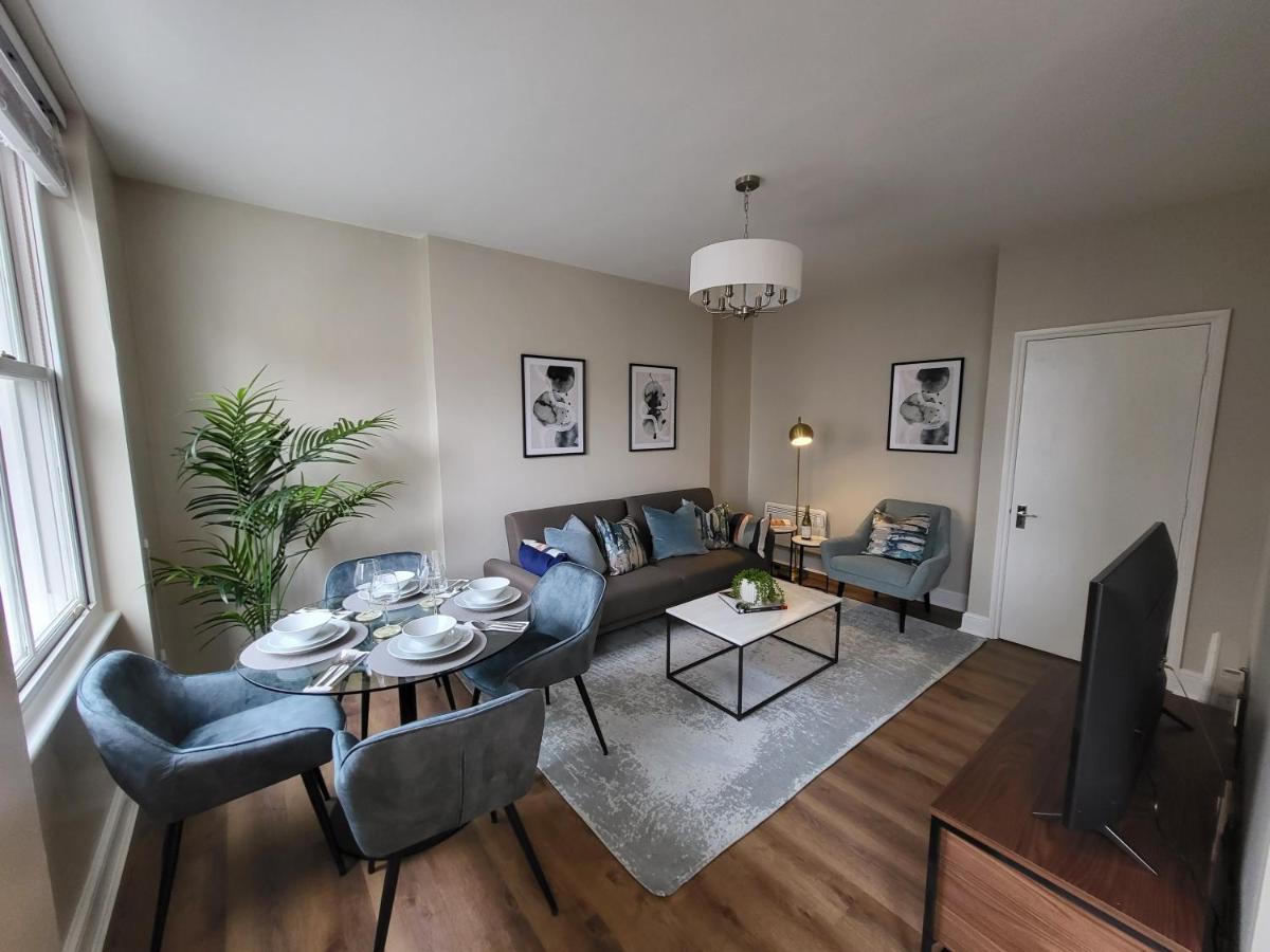 1 Bed Russell Square * Londres