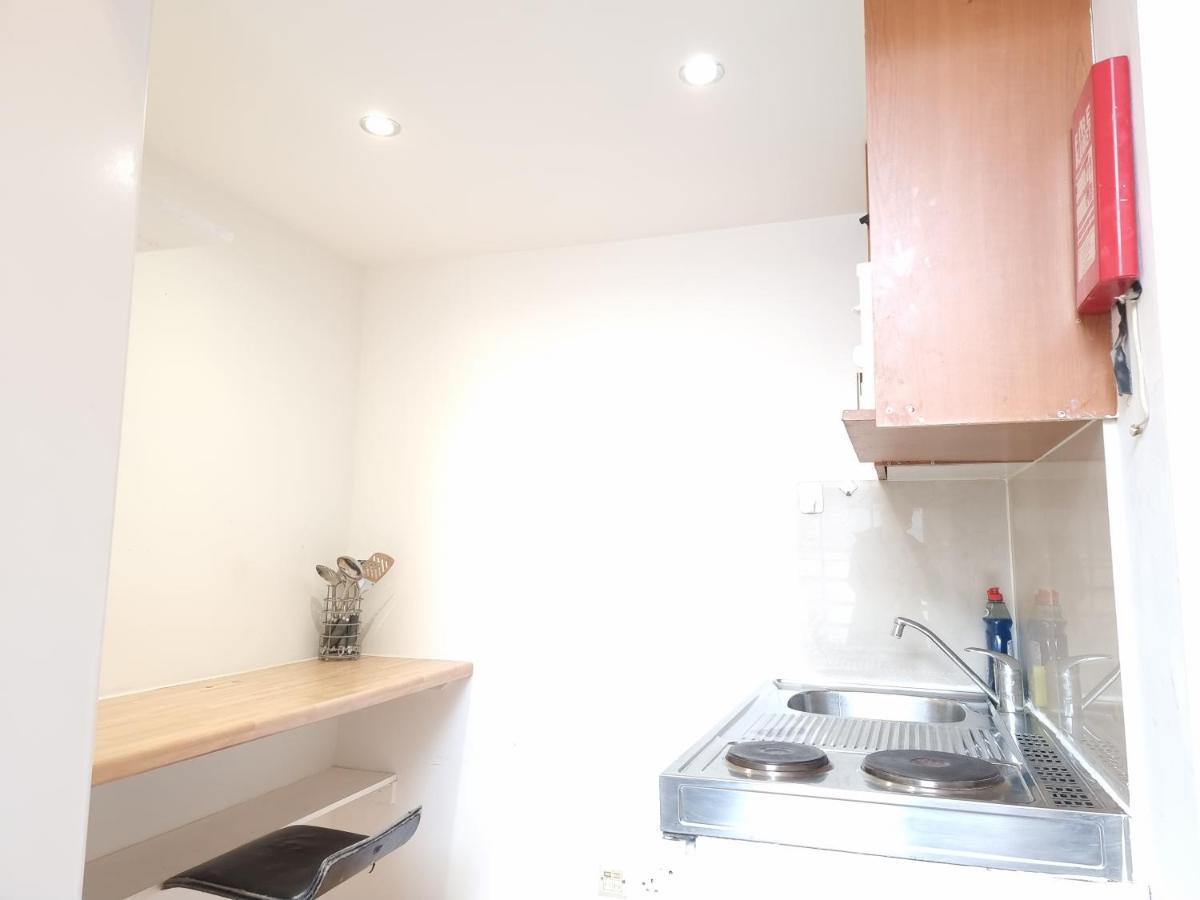 F8-mezzanine 1st Floor Flat Fits 3 Near Paddington Apartment *