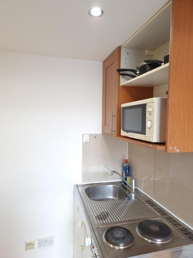 Apartment F8-mezzanine 1st Floor Flat Fits 3 Near Paddington