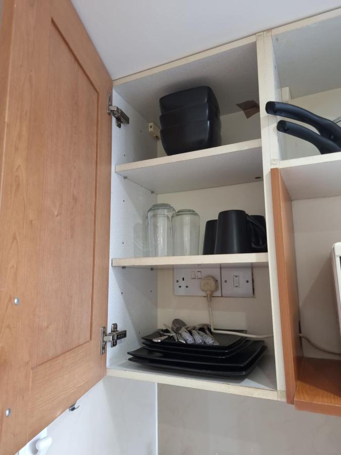 F8-mezzanine 1st Floor Flat Fits 3 Near Paddington Apartment *