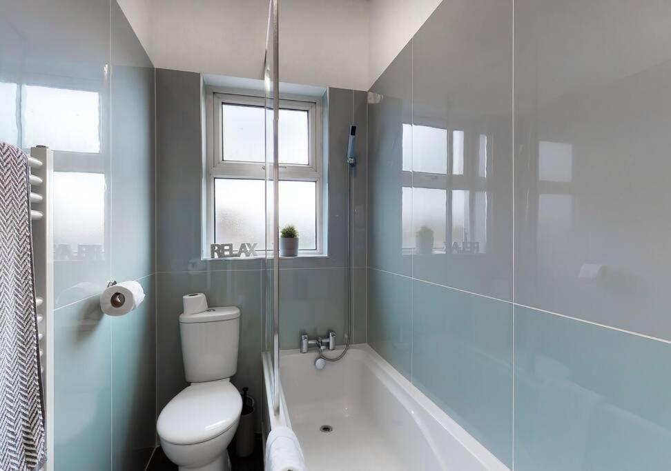 Lovely 2 Bedroom Flat In West Kilburn Apartamento
