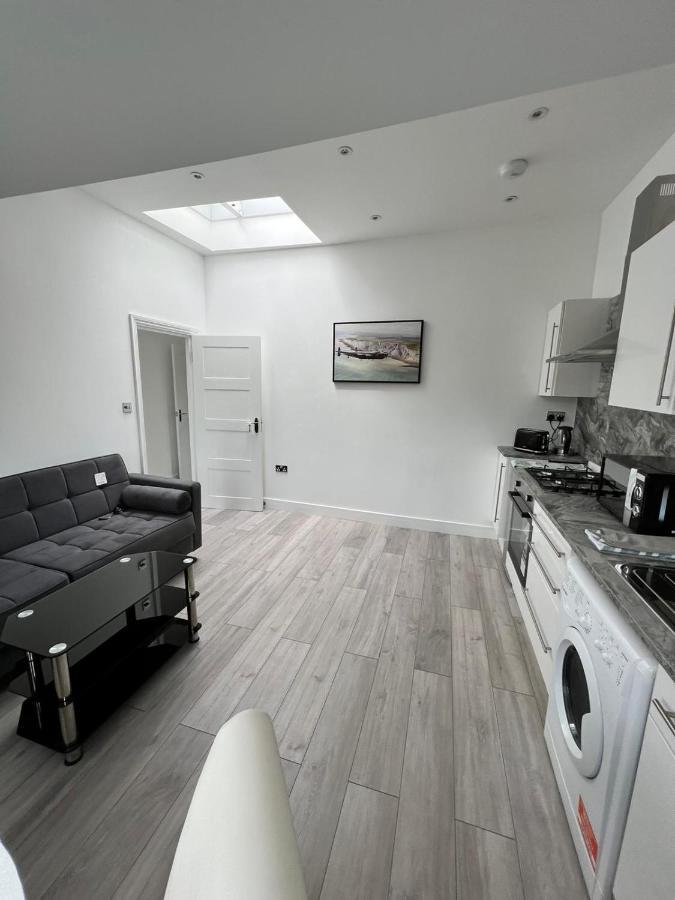 Apartamento Lovely 2 Bedroom Flat With Roof Terrace In Nw6 *