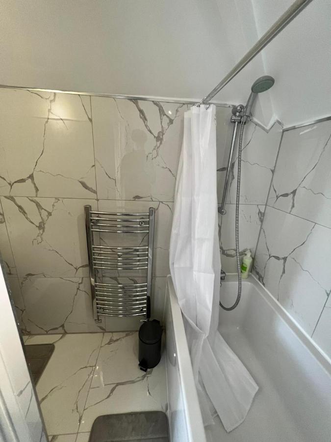 Apartment Lovely 2 Bedroom Flat With Roof Terrace In Nw6 *