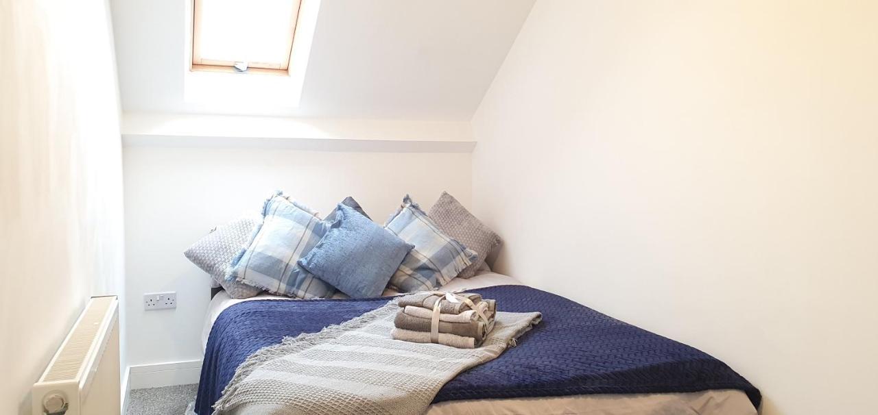 Trendy, Modern Garden Posh Peckham Apartamento Londres
