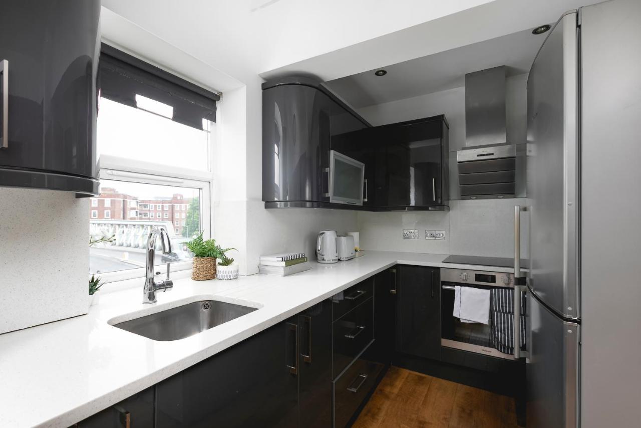 Skyvillion - Beautiful 3-bed Apartamento Londres