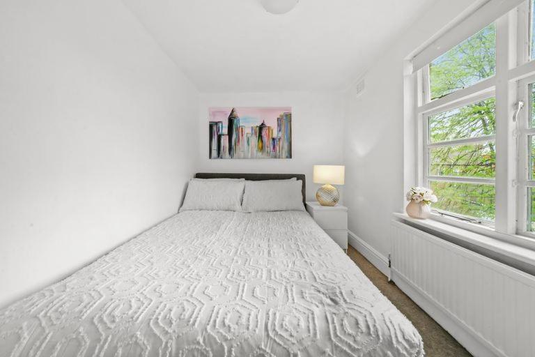 Canning Town Modern 2 Bedroom Excel Centre, Canary Wharf, Airport Londres
