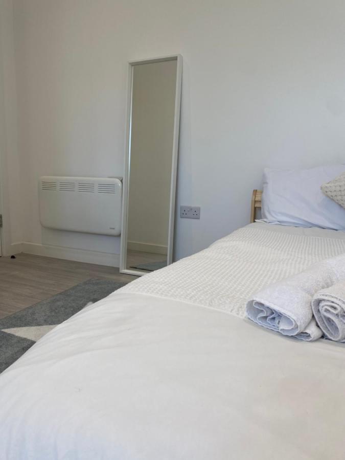High Spec Furnished Studio * London