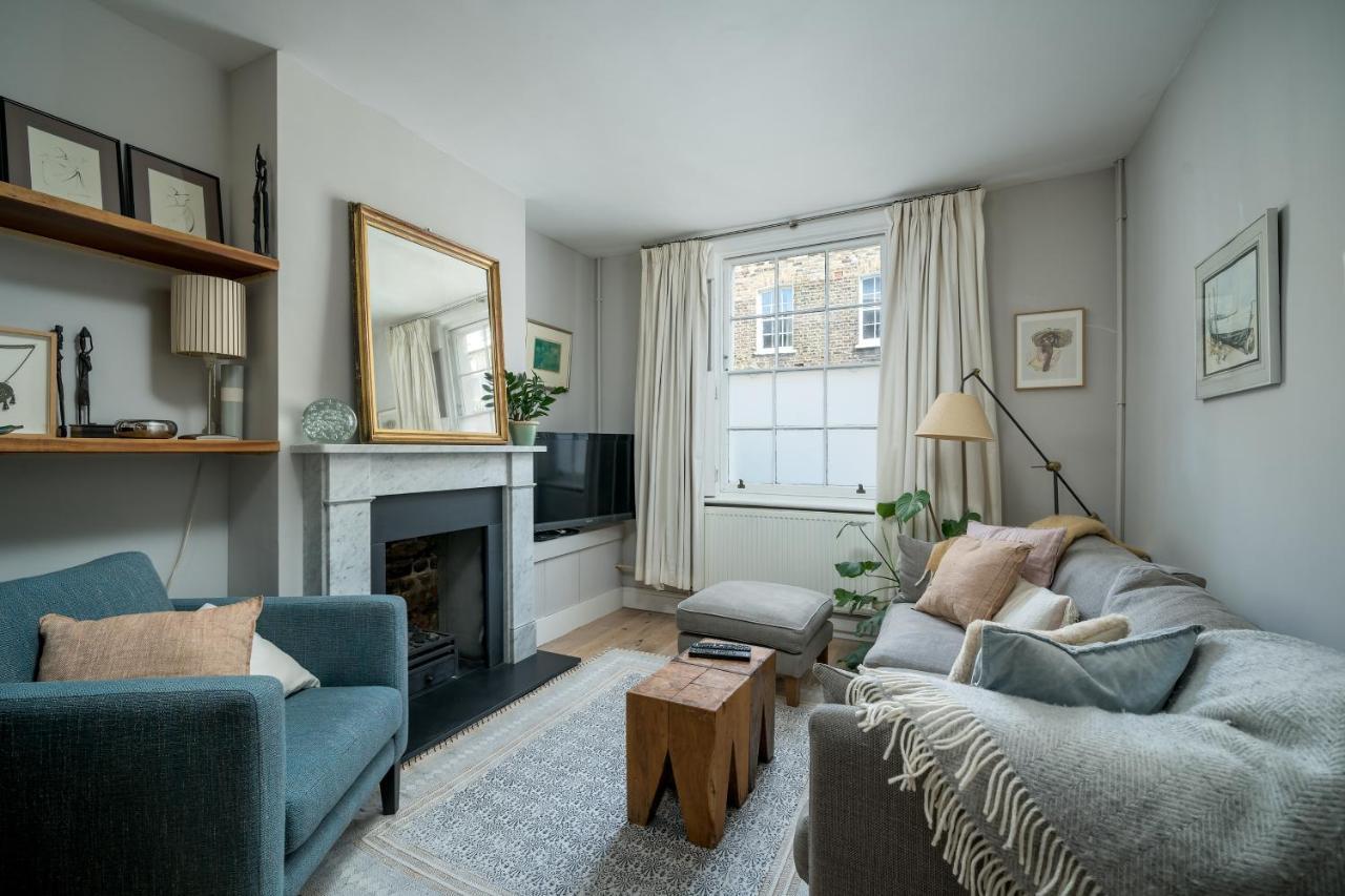 Contemporary House With Private Garden * Londen