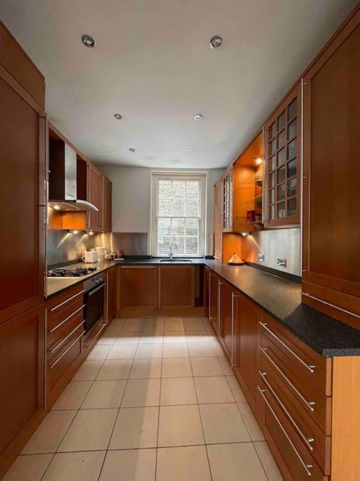 4 Bedroom Townhouse In Prime Location W2 Paddington Hyde Park Londres