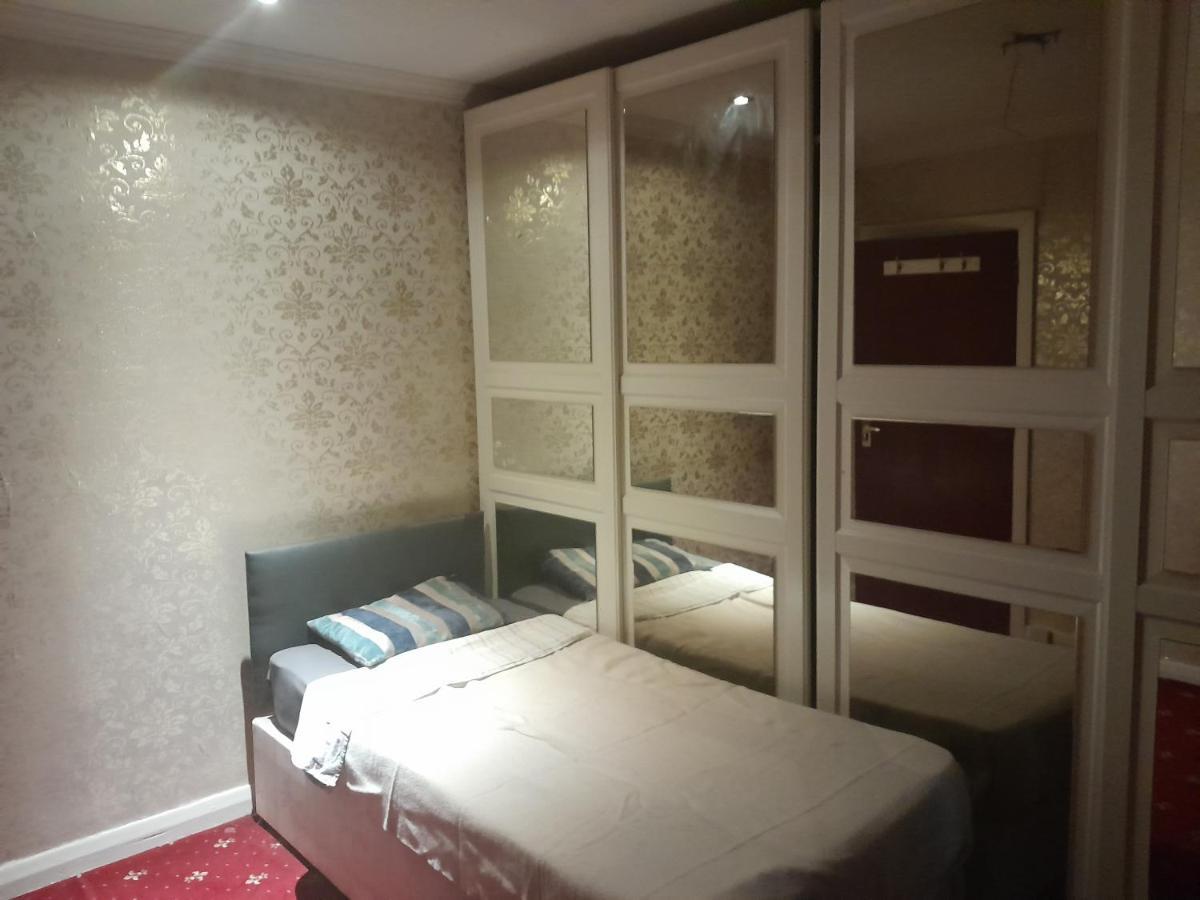 Lovely 1-bed Studio In Londres