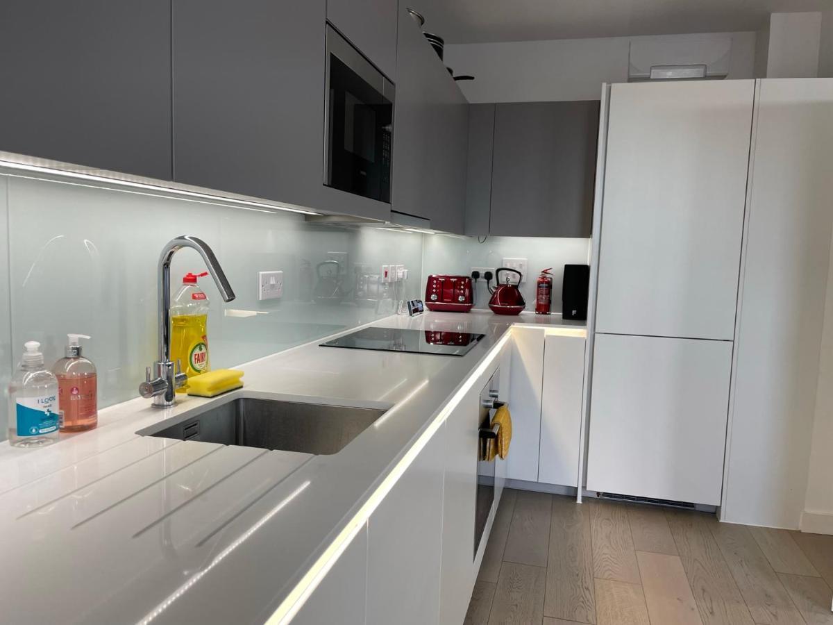 Modern & Spacious Penthouse In North Appartement *