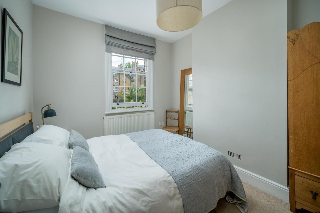 Contemporary House With Private Garden * Londen