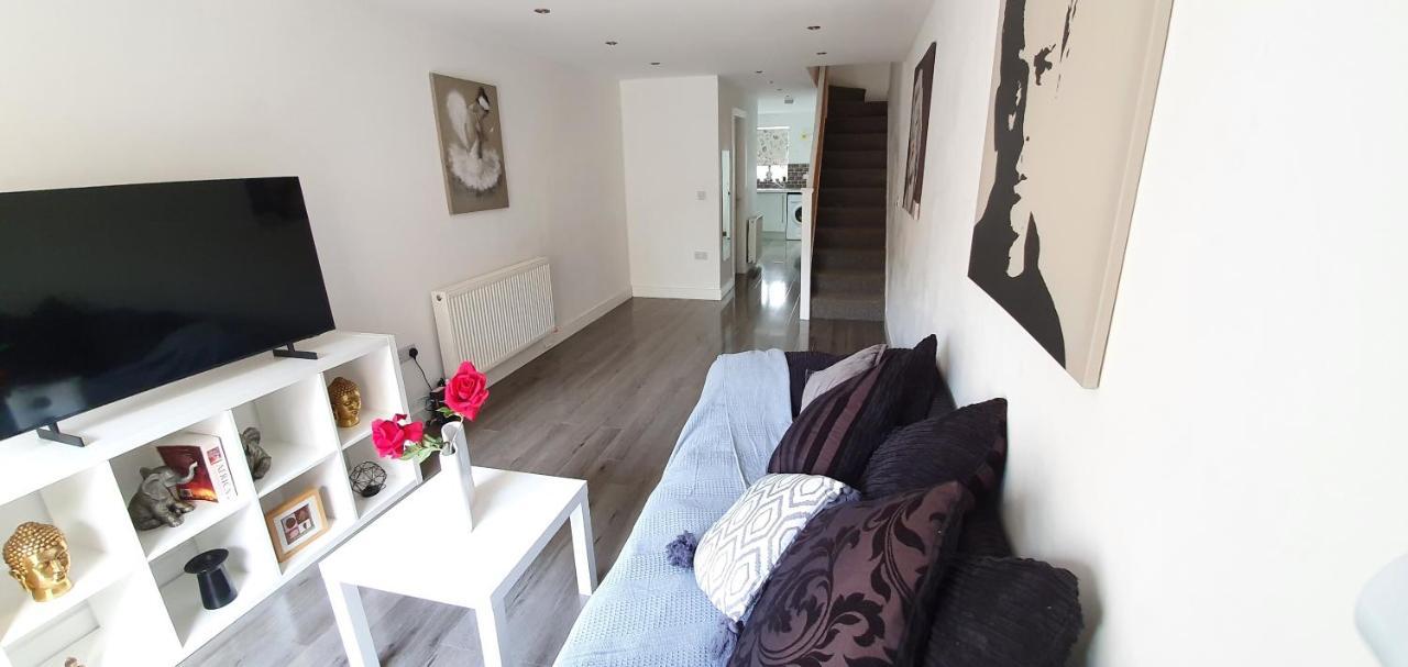 Trendy, Modern Garden Posh Peckham Apartamento